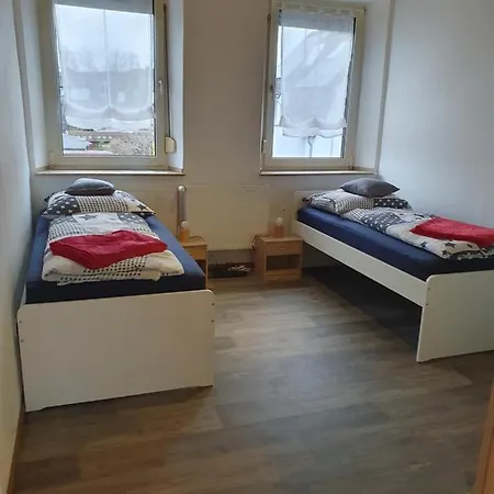 Linden 87 Apartment *