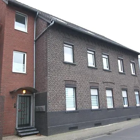 Linden 87 Apartment