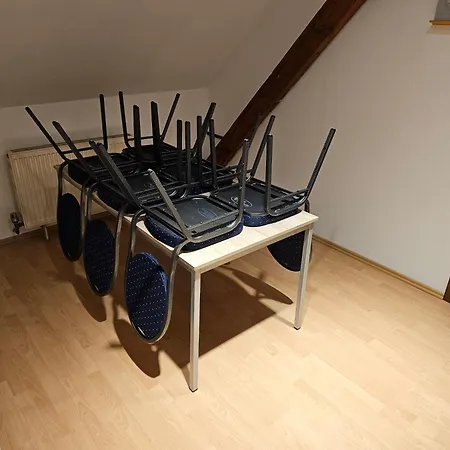 Linden 87 דירה *